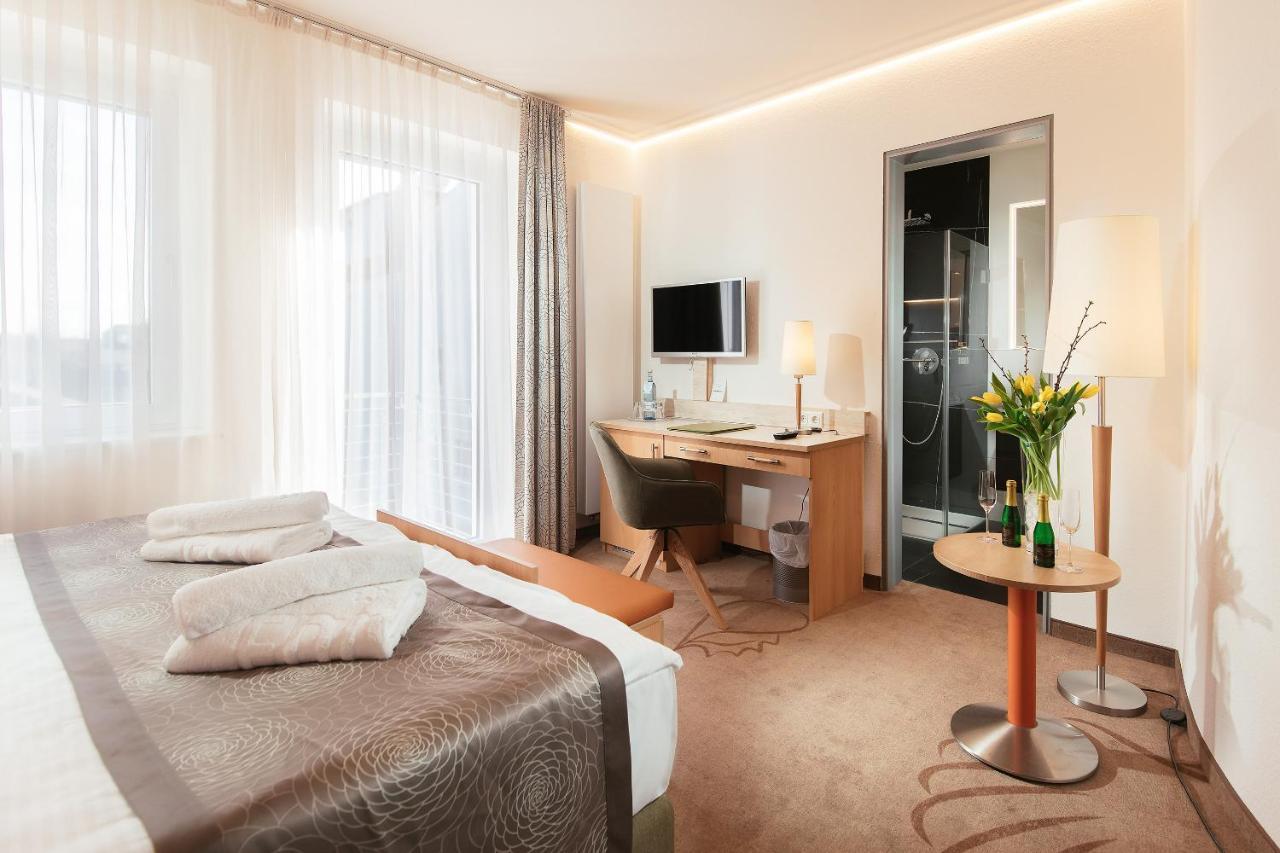 Parkhotel IV Jahreszeiten Ostseebad Kühlungsborn 외부 사진