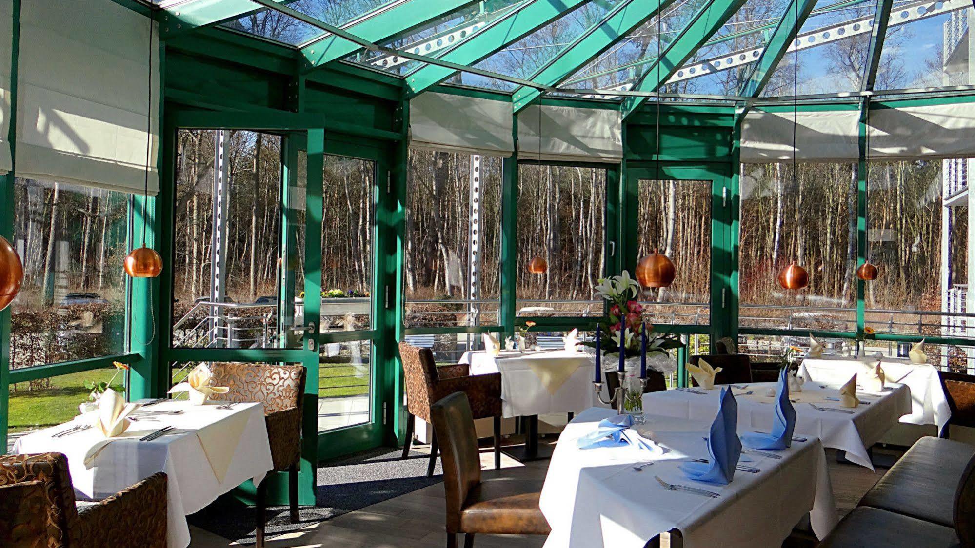 Parkhotel IV Jahreszeiten Ostseebad Kühlungsborn 외부 사진