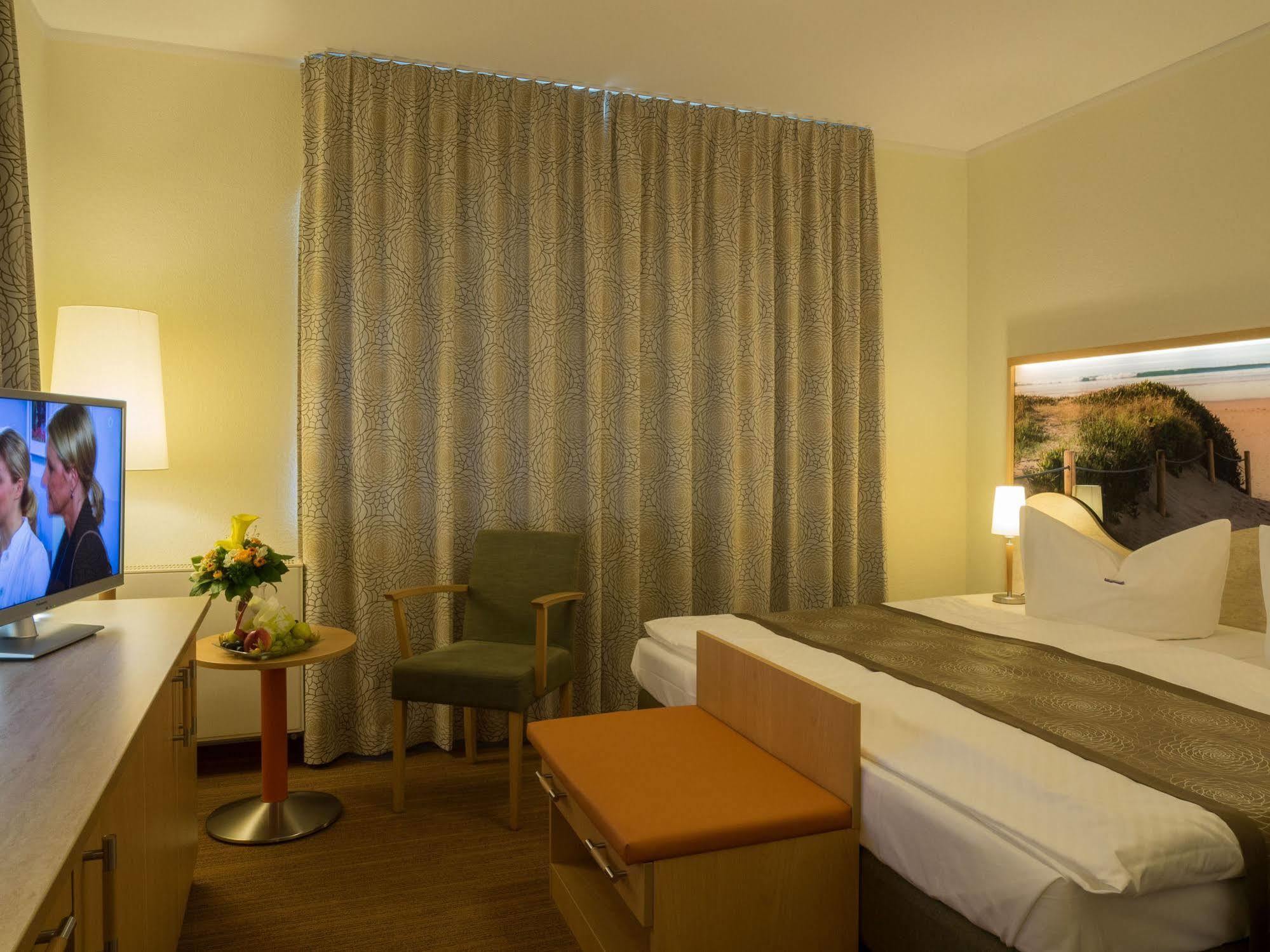 Parkhotel IV Jahreszeiten Ostseebad Kühlungsborn 외부 사진