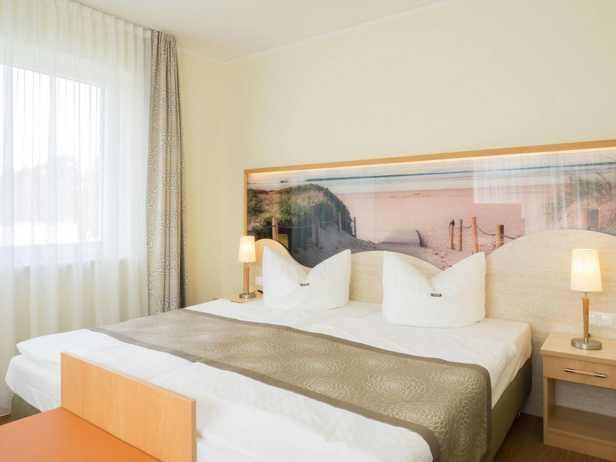 Parkhotel IV Jahreszeiten Ostseebad Kühlungsborn 외부 사진