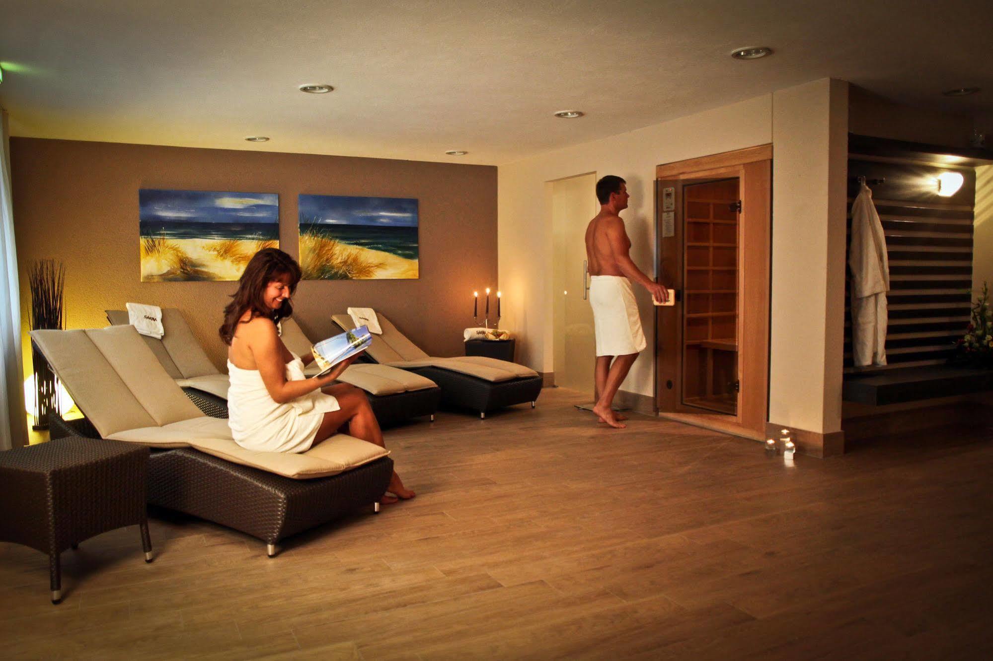 Parkhotel IV Jahreszeiten Ostseebad Kühlungsborn 외부 사진