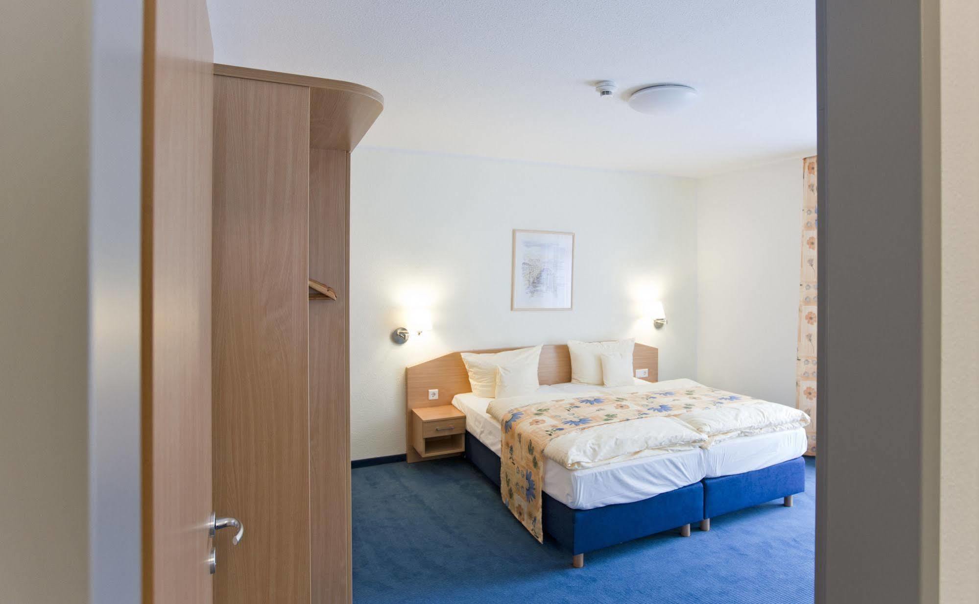 Parkhotel IV Jahreszeiten Ostseebad Kühlungsborn 외부 사진